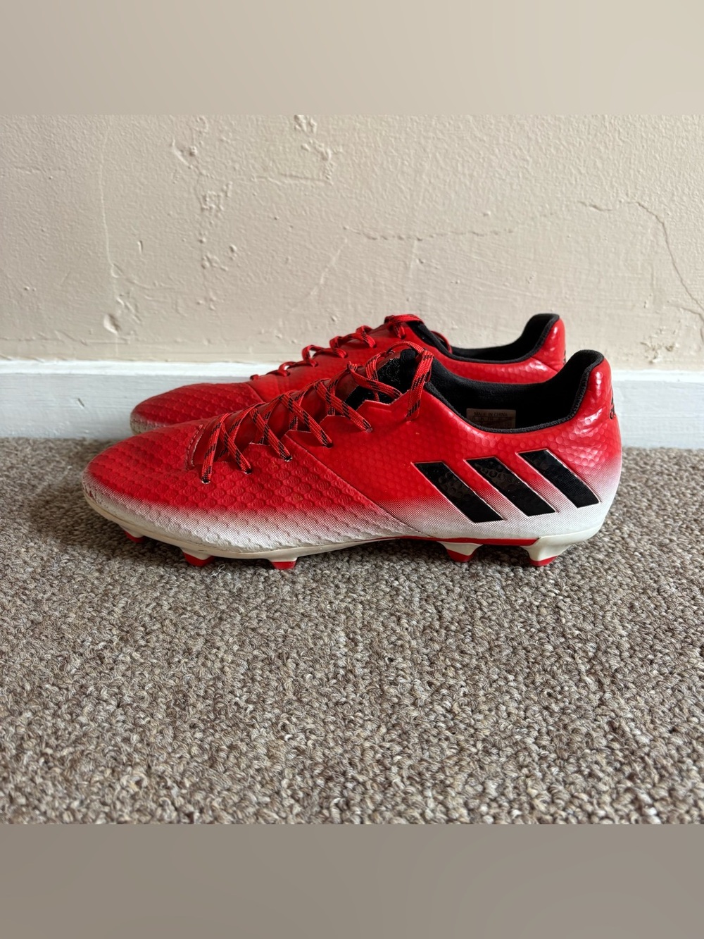 Adidas Messi Cleats Size 7.5 - Picture 4 of 10